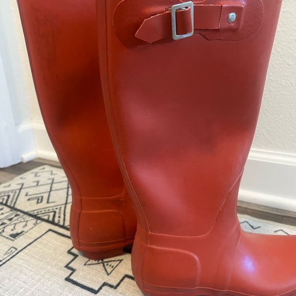 Red Hunter Boots - Picture 5 of 5